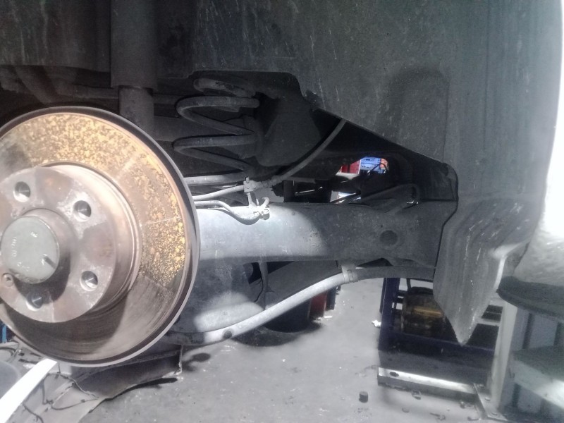 Recambio de puente trasero para seat toledo iv (kg3) 1.6 tdi referencia OEM IAM   