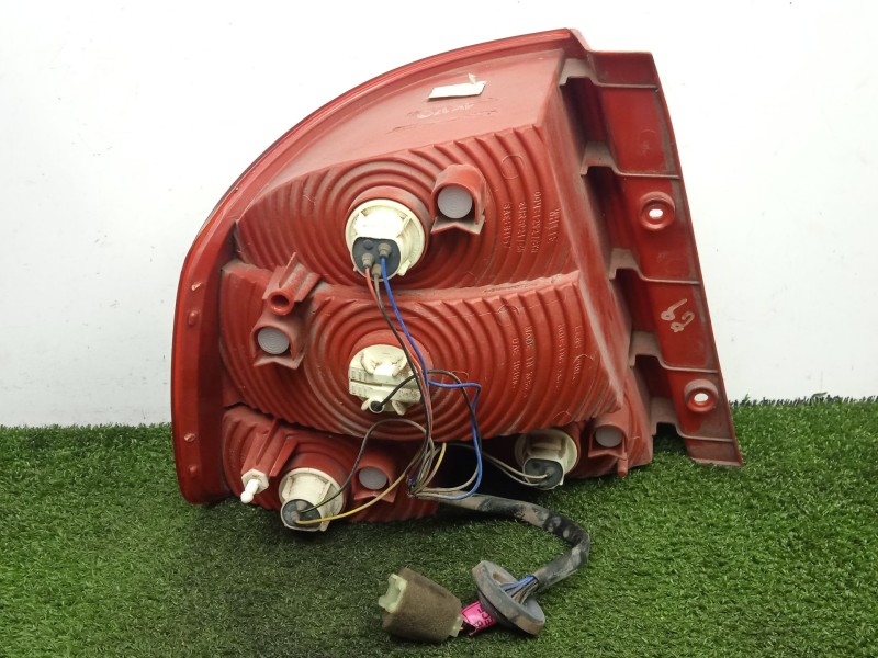 Recambio de piloto trasero derecho para chevrolet aveo / kalos sedán (t250, t255) 1.4 referencia OEM IAM SINREFERENCIA  4.PUERTA