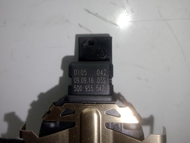 Recambio de sensor para seat toledo iv (kg3) 1.6 tdi referencia OEM IAM 5Q0955547B  
