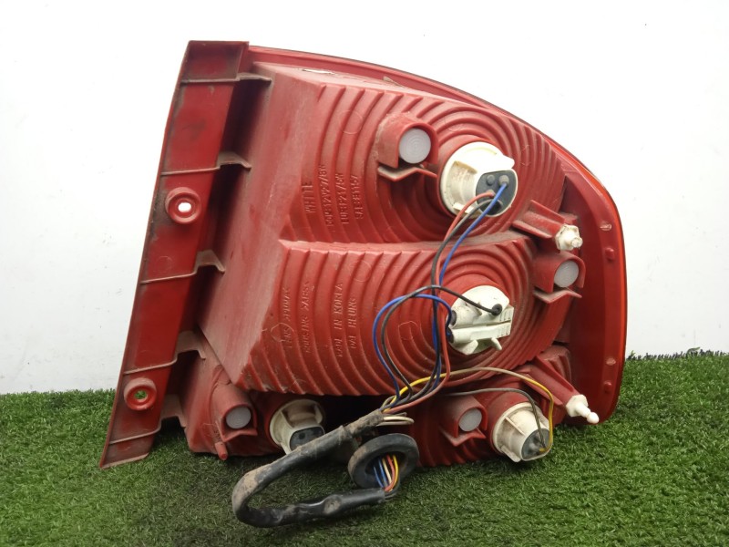 Recambio de piloto trasero izquierdo para chevrolet aveo / kalos sedán (t250, t255) 1.4 referencia OEM IAM SINREFERENCIA  SIKN R