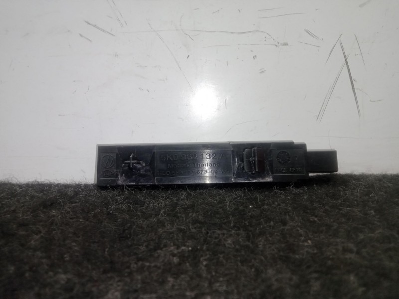 Recambio de antena para seat toledo iv (kg3) 1.6 tdi referencia OEM IAM 5K0962132A  