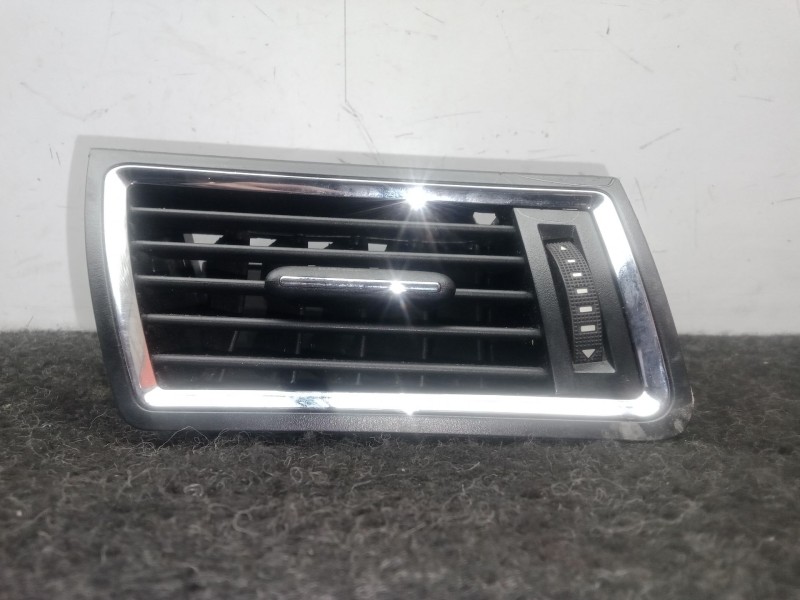 Recambio de aireador delantero derecho para seat toledo iv (kg3) 1.6 tdi referencia OEM IAM 5JA819702D  