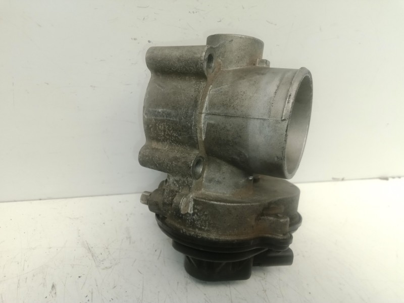 Recambio de caja mariposa para ford focus berlina (cap) 1.6 16v cat referencia OEM IAM 2S6UEB-1103052-0858300R  