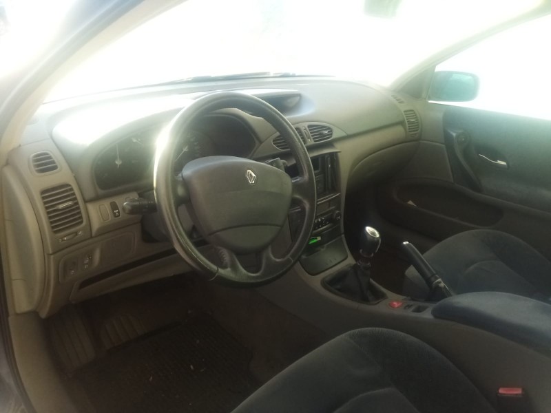 renault laguna ii (bg0/1_) del año 2002
