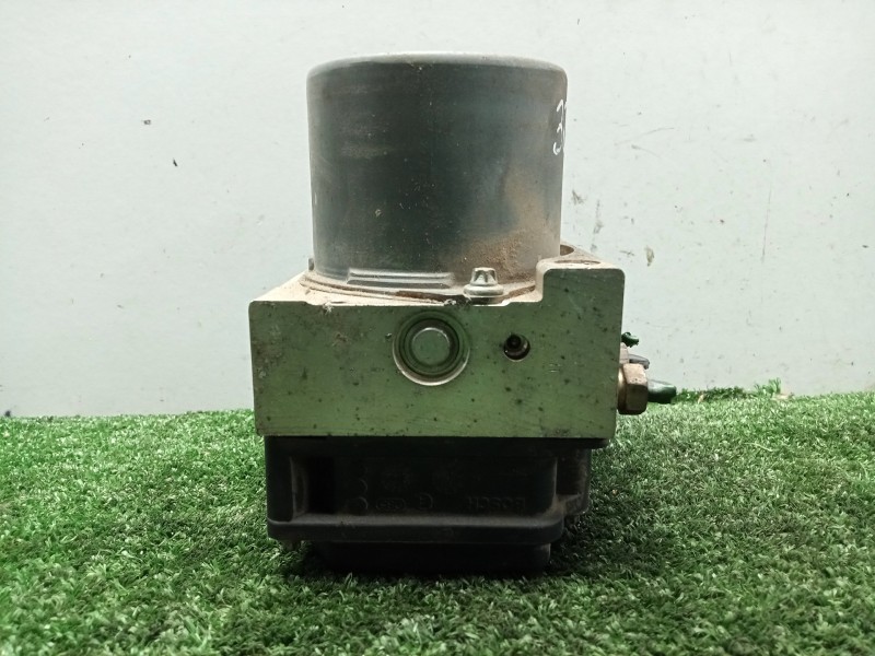 Recambio de abs para renault megane ii berlina 5p 1.9 dci diesel referencia OEM IAM 8200038695-0265800300  