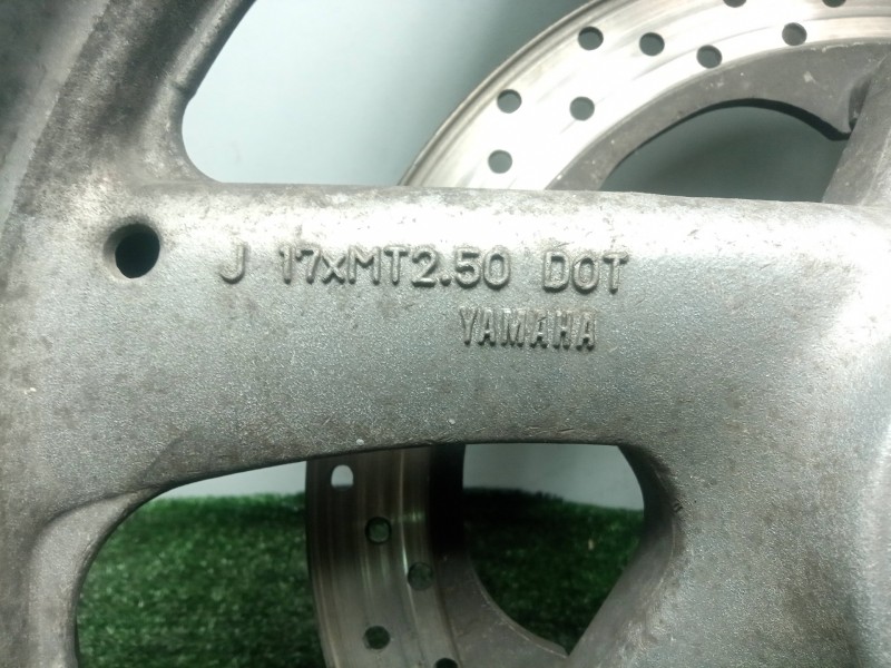 Recambio de llanta para yamaha xj 600 / 900 diversion referencia OEM IAM  17´´PULGADAS DELANTERA