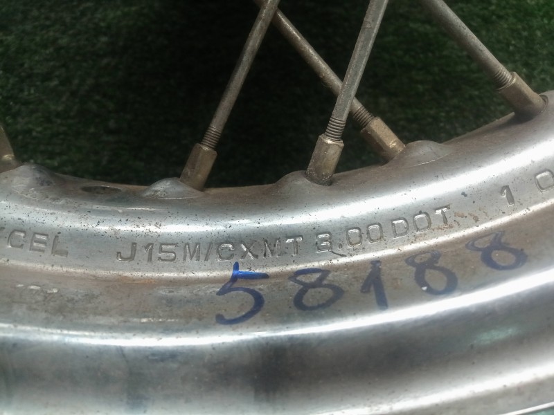 Recambio de llanta para suzuki gz 125/250 referencia OEM IAM  15´´PULGADAS TRASERA