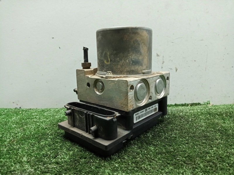 Recambio de abs para renault megane ii berlina 5p 1.9 dci diesel referencia OEM IAM 8200038695-0265800300  