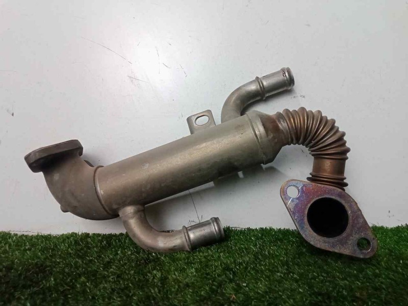 Recambio de enfriador gases egr para volkswagen polo (9n3) 1.4 tdi referencia OEM IAM 045131513L  
