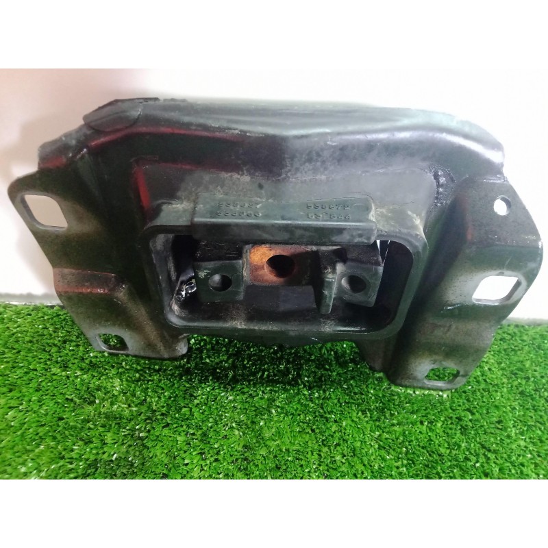 Recambio de soporte motor izquierdo para ford focus lim. (cb4) 1.6 tdci cat referencia OEM IAM 3M517M121-349311A  