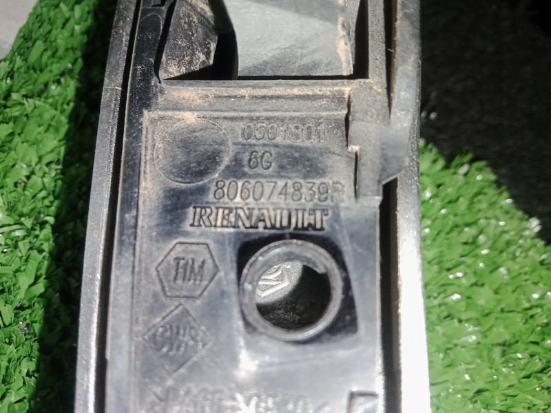 Recambio de maneta exterior trasera izquierda para dacia duster 1.5 dci diesel fap cat referencia OEM IAM 806074839R  