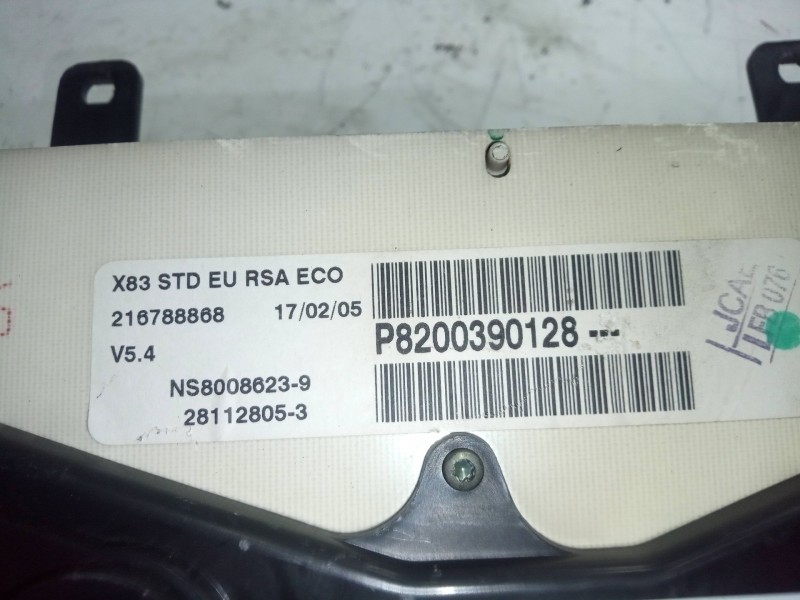Recambio de cuadro instrumentos para nissan primastar furgoneta (x83) 1.9 dci 100 referencia OEM IAM 8200390128  