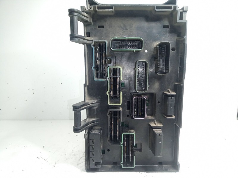 Recambio de caja reles / fusibles para chrysler voyager iv (rg, rs) 2.5 crd referencia OEM IAM 05144508AC  