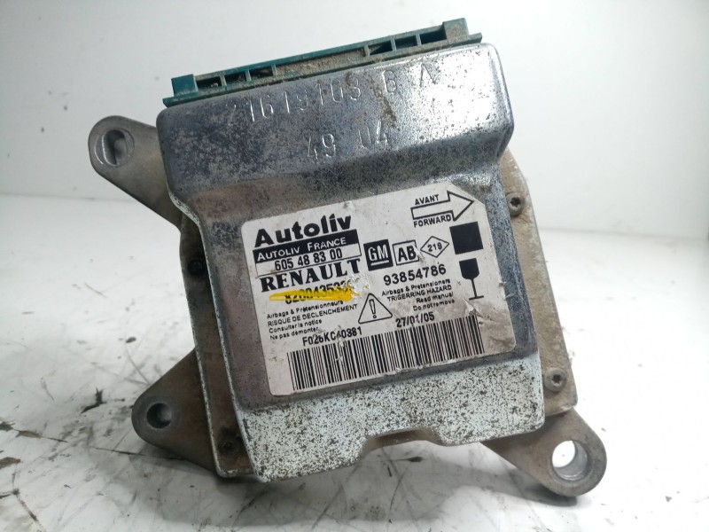 Recambio de centralita airbag para nissan primastar furgoneta (x83) 1.9 dci 100 referencia OEM IAM 8200435339-605488300  