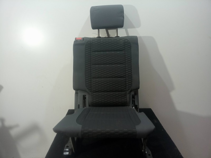 Recambio de asientos trasero derecho para volkswagen touran (1t2) 2.0 tdi referencia OEM IAM  ASIENTO.7 