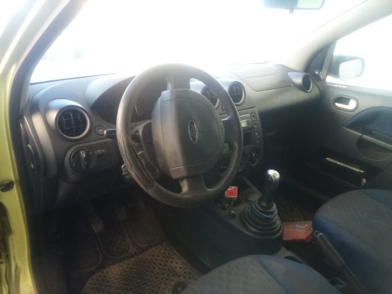 ford fiesta v (jh_, jd_) del año 2004