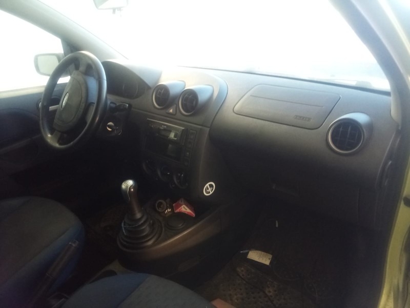 ford fiesta v (jh_, jd_) del año 2004