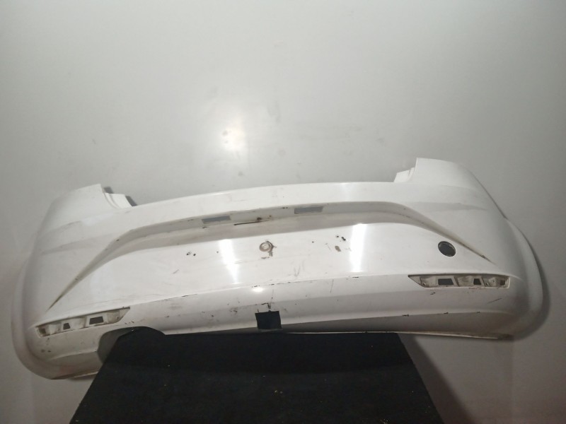 Recambio de paragolpes trasero para seat leon (1p1) 1.6 tdi referencia OEM IAM 1P0867421D  