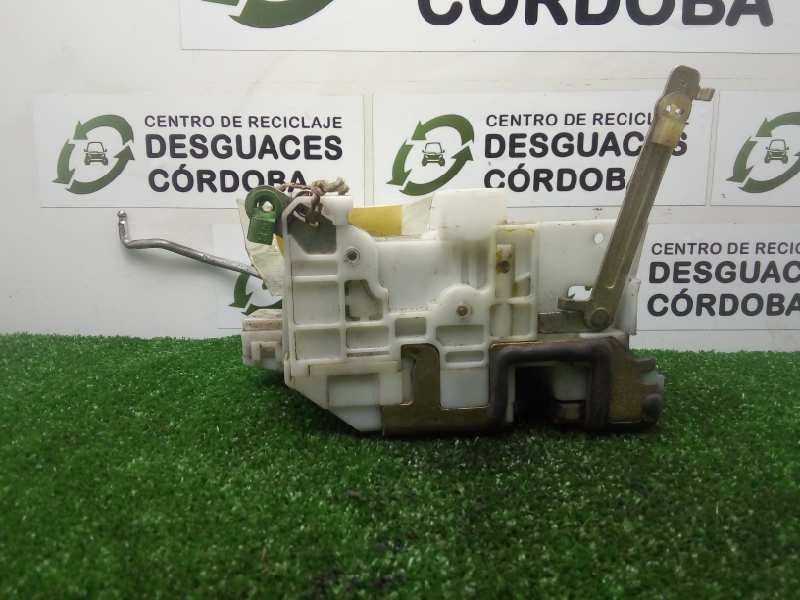 Recambio de cerradura puerta delantera derecha para toyota avensis berlina (t 22) 2.0 d4-d luna (5-ptas.) referencia OEM IAM 065