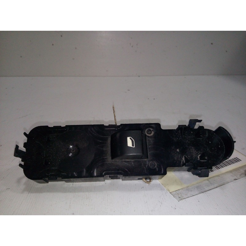 Recambio de mando elevalunas delantero derecho para citroën c5 berlina 1.6 hdi fap referencia OEM IAM 96661102XT-53269815 DELPHI