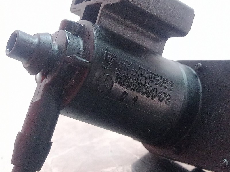 Recambio de valvula aire adicional para mercedes-benz clase c (w203) berlina 2.2 cdi cat referencia OEM IAM A2038000478  