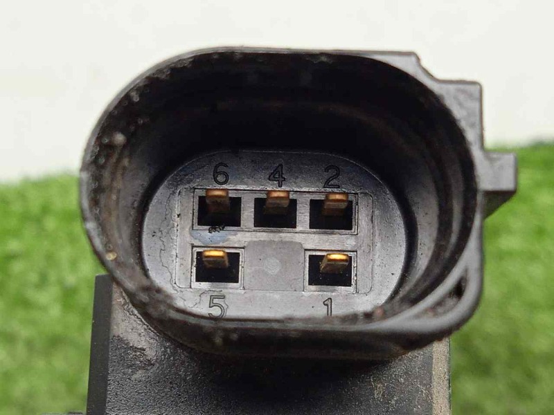 Recambio de valvula egr para renault master ii phase 2 caja cerrada 1.9 diesel referencia OEM IAM   