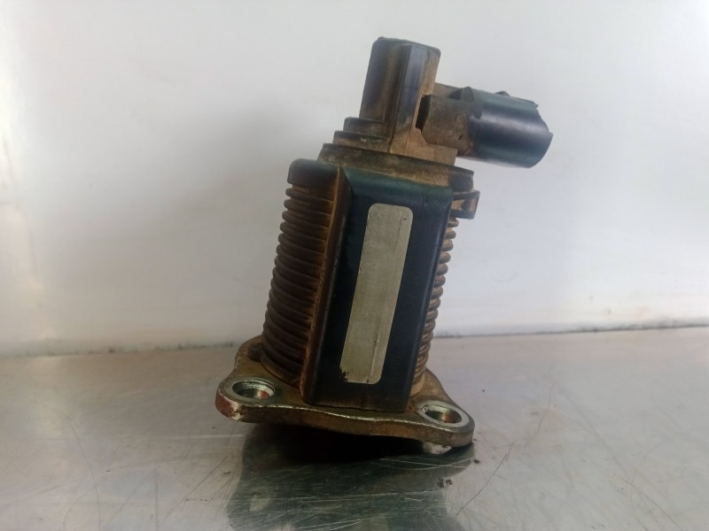 Recambio de valvula egr para renault master desde ´98 2.2 diesel referencia OEM IAM 8200270539B  