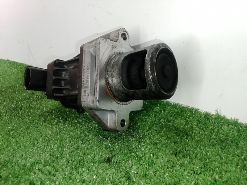 Recambio de valvula egr para opel insignia berlina 2.0 cdti cat referencia OEM IAM 55566052  