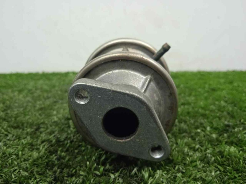 Recambio de valvula egr para audi a8 (d2) 4.2 v8 40v referencia OEM IAM 078131101F-72256000  