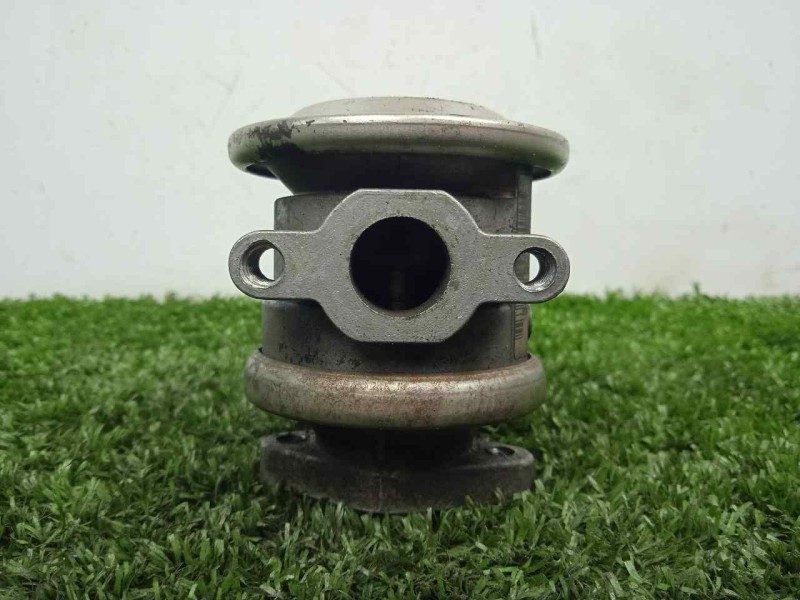Recambio de valvula egr para audi a8 (d2) 4.2 v8 40v referencia OEM IAM 078131102-72256001  