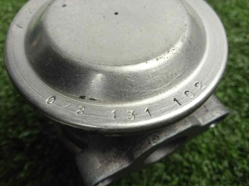 Recambio de valvula egr para audi a8 (d2) 4.2 v8 40v referencia OEM IAM 078131102-72256001  