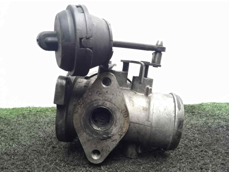 Recambio de valvula egr para volkswagen polo berlina (6n2) 1.4 tdi referencia OEM IAM 045131501C  