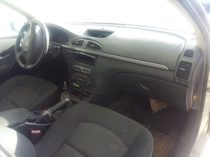 renault laguna ii (bg0/1_) del año 2006