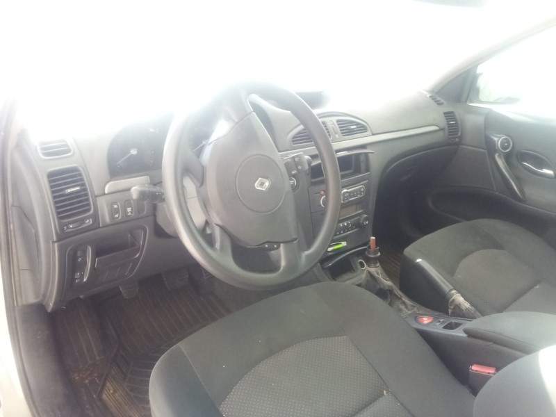 renault laguna ii (bg0/1_) del año 2006