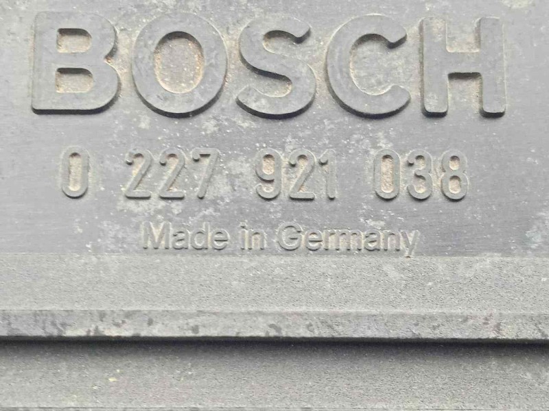 Recambio de modulo encendido para alfa romeo 33 berlina 1.5 referencia OEM IAM 0227921038  