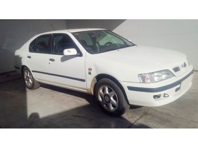nissan primera (p11) del año 1999