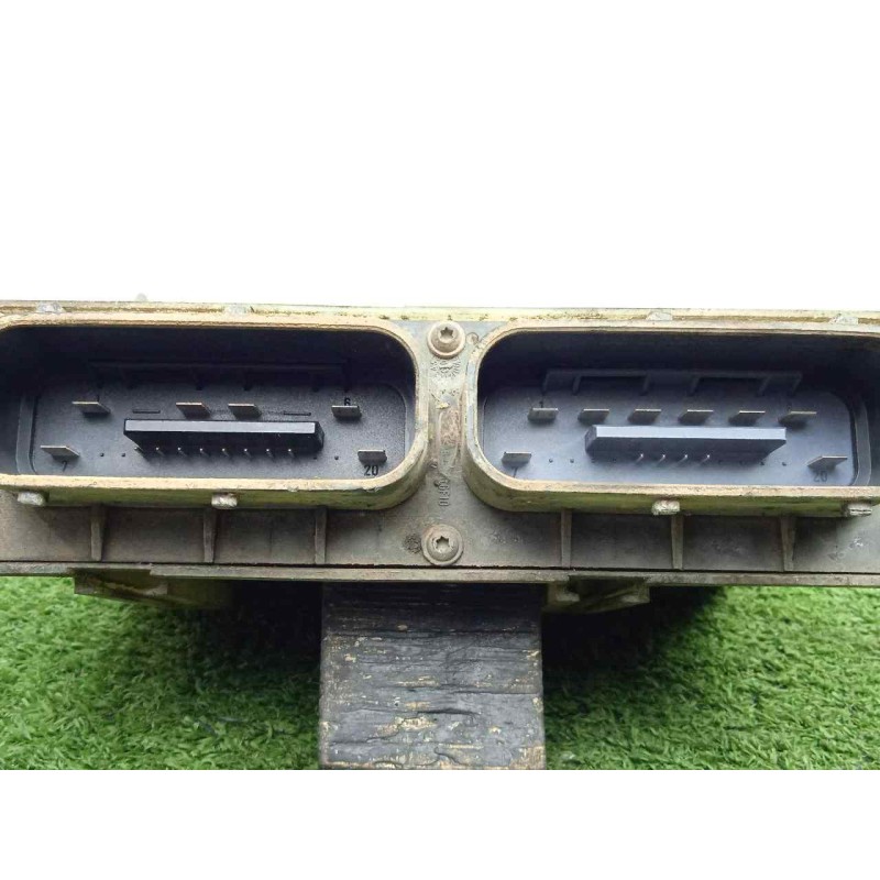 Recambio de centralita motor uce para opel astra g berlina 1.7 16v cdti cat (z 17 dtl / lrb) referencia OEM IAM 24456733-1542711