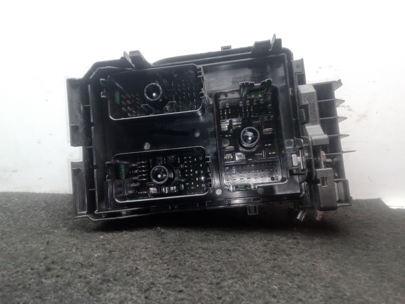 Recambio de caja reles / fusibles para opel astra k (b16) 1.4 turbo (68) referencia OEM IAM DPN15514069  