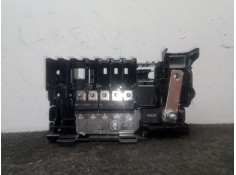 Recambio de caja reles / fusibles para opel astra k (b16) 1.4 turbo (68) referencia OEM IAM 39023242  