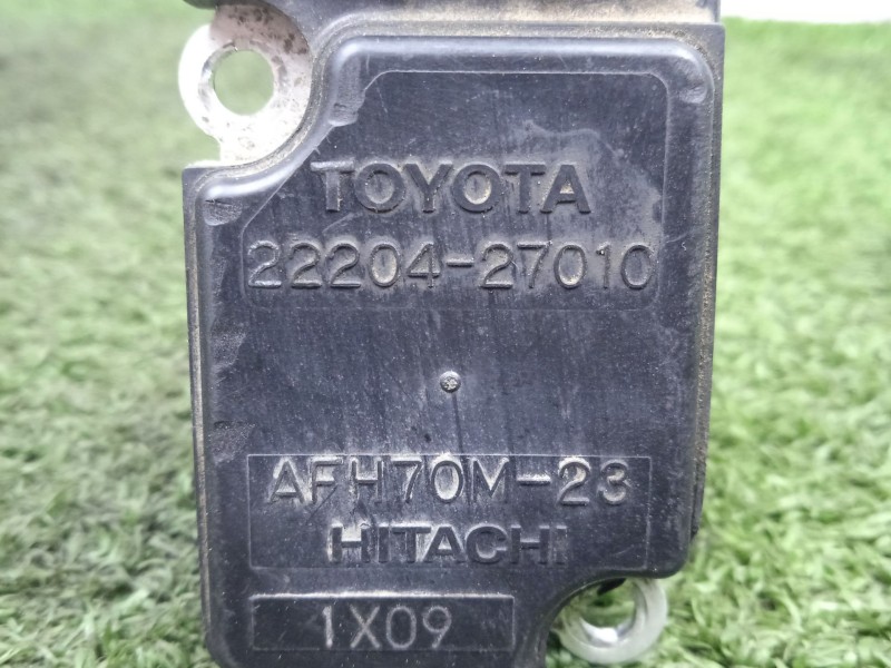 Recambio de caudalimetro para toyota previa ii (_r3_) 2.0 d-4d (clr30_) referencia OEM IAM 2220427010-AFH70M23  HITACHI