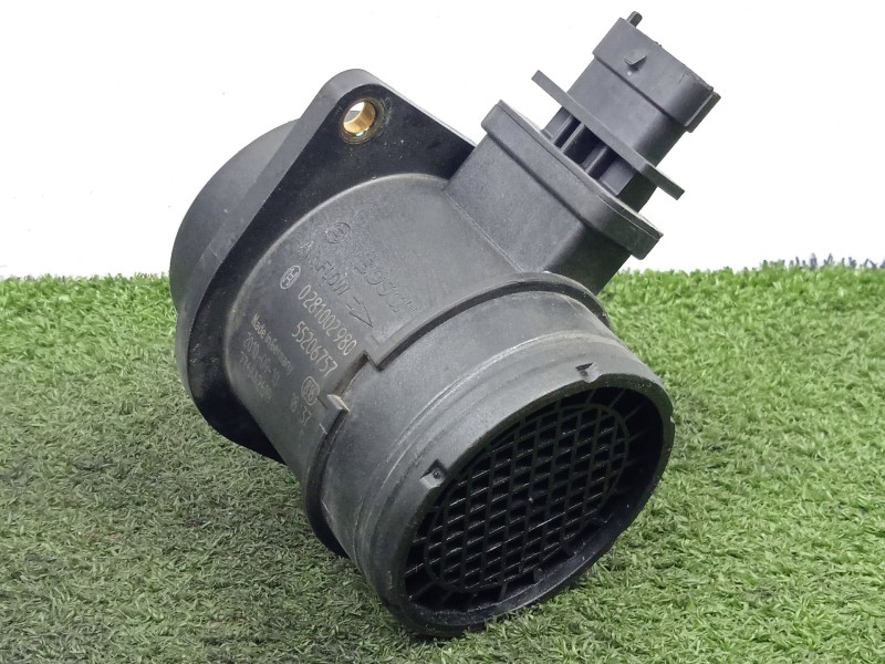 Recambio de caudalimetro para fiat grande punto (199_) 1.3 d multijet referencia OEM IAM 0281002980-55206757  