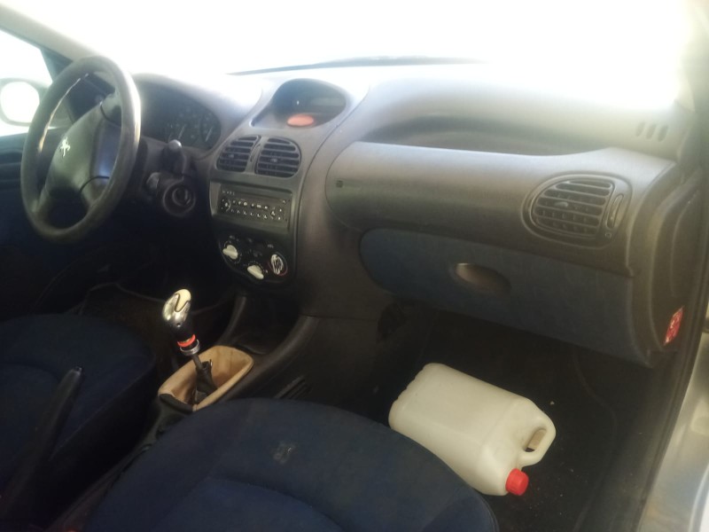 peugeot 206 hatchback (2a/c) del año 2001