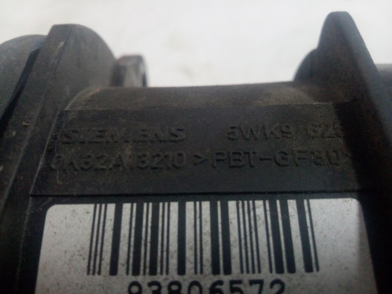 Recambio de caudalimetro para kia rio 1.3 cat referencia OEM IAM 5WK9625-0K32A13210  