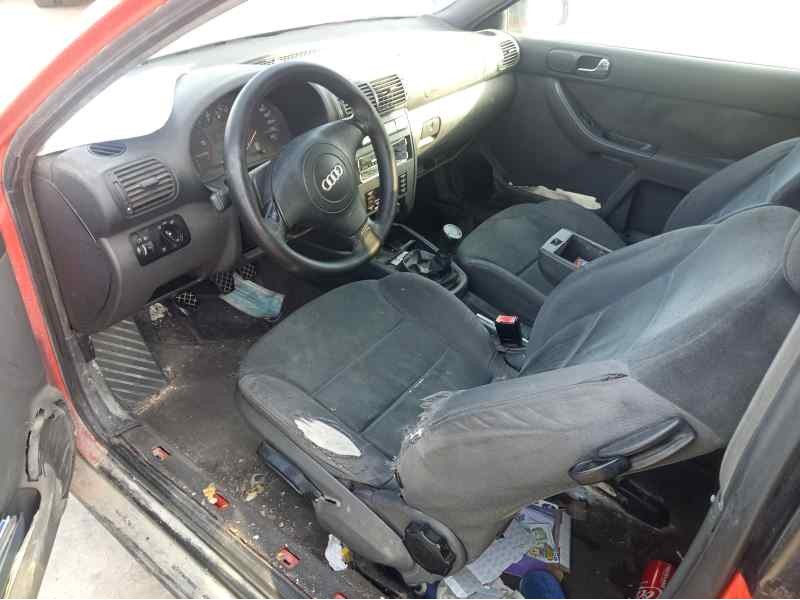 audi a3 (8l1) del año 2001