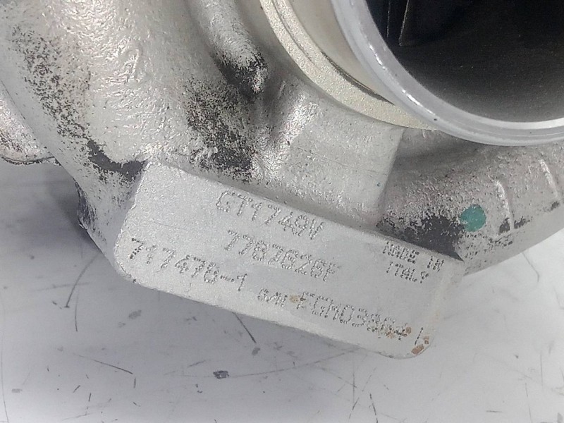 Recambio de turbocompresor para bmw serie 3 compact (e46) 2.0 16v diesel cat referencia OEM IAM 7787626F-GT1749V  