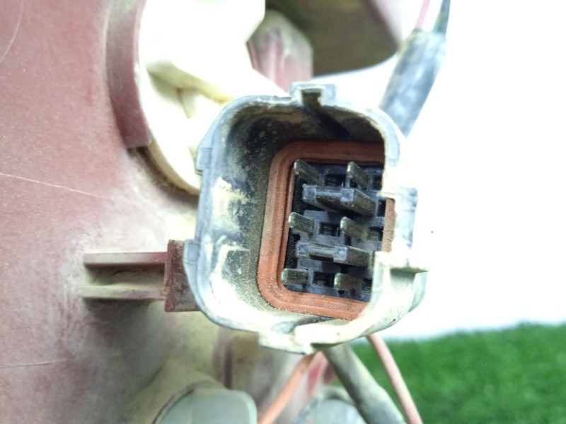 Recambio de piloto trasero derecho para hyundai terracan (hp) 2.9 crdi 4wd referencia OEM IAM SINREFERENCIA  