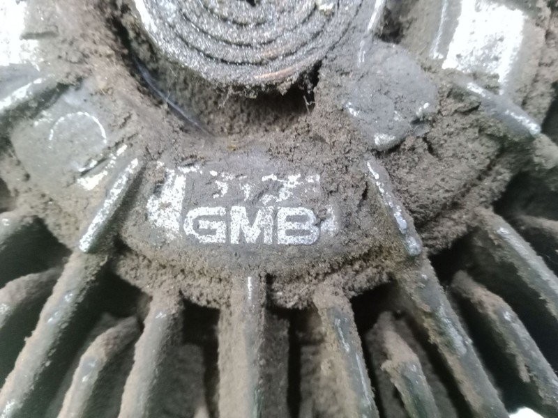 Recambio de maza embrague viscoso para ssangyong musso (fj) 2.9 d referencia OEM IAM A6062000023 GMB VISCOSO