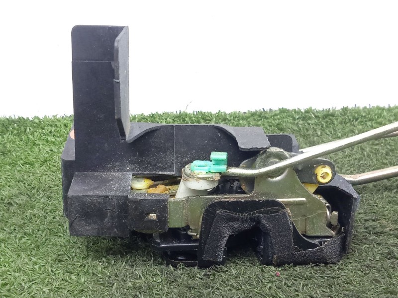 Recambio de cerradura puerta delantera derecha para hyundai coupe (rd) 1.6 16v cat referencia OEM IAM SINREFERENCIA  MECANICA