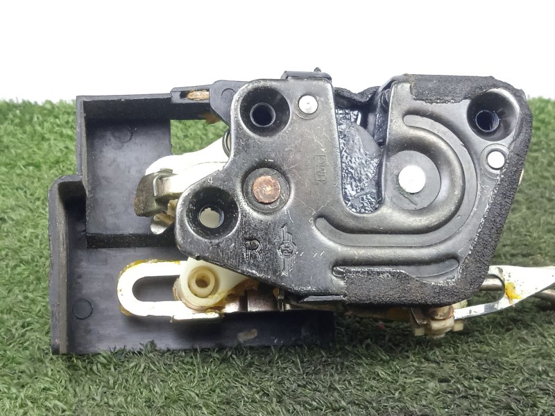 Recambio de cerradura puerta delantera derecha para hyundai coupe (rd) 1.6 16v cat referencia OEM IAM SINREFERENCIA  MECANICA