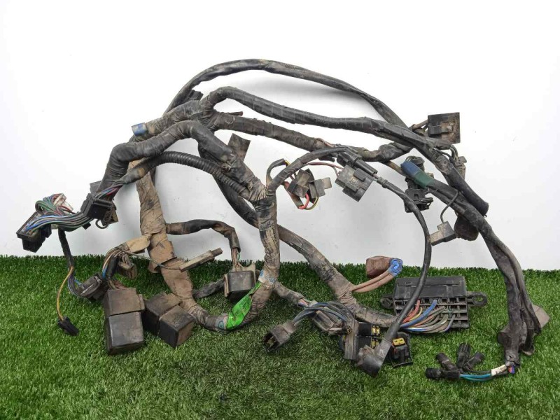 Recambio de instalacion electrica para triumph bonneville referencia OEM IAM  CENTRAL 